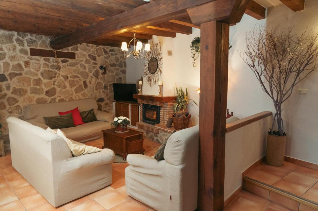 El Pajar De Trescasas Villa Sonsoto Luaran gambar